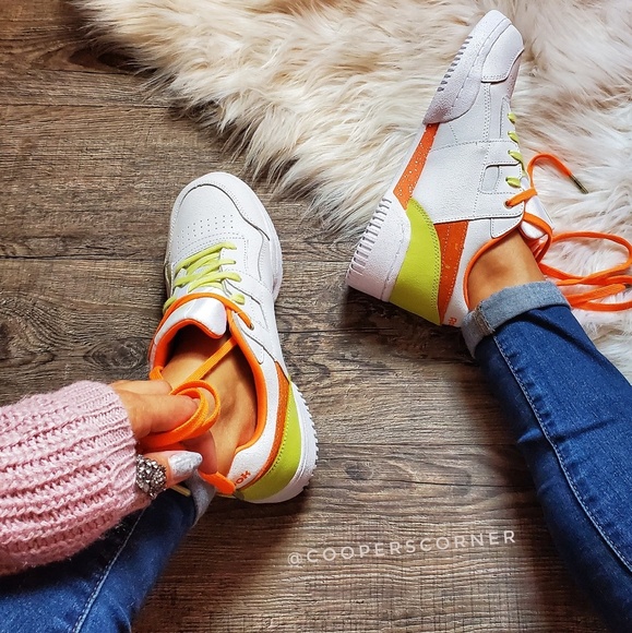 Reebok Shoes - NEW Reebox Workout Plus